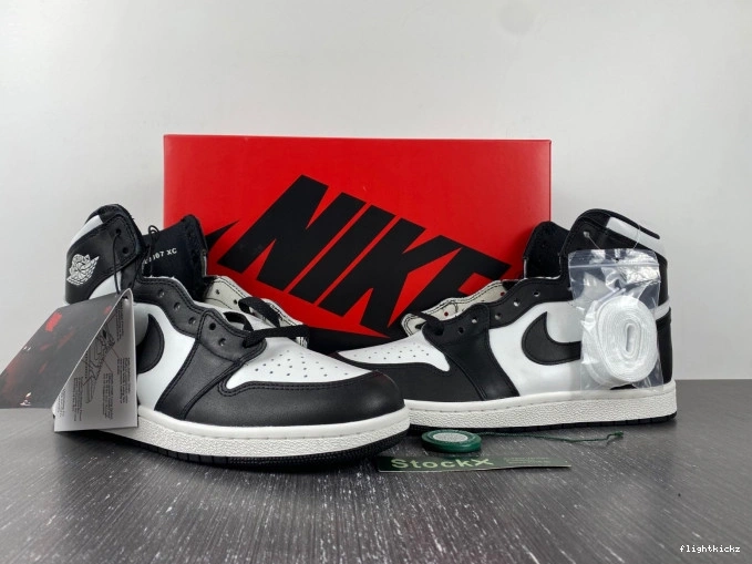 Black (2023) BQ4422-001 Jordan Retro High White 85 1 0810